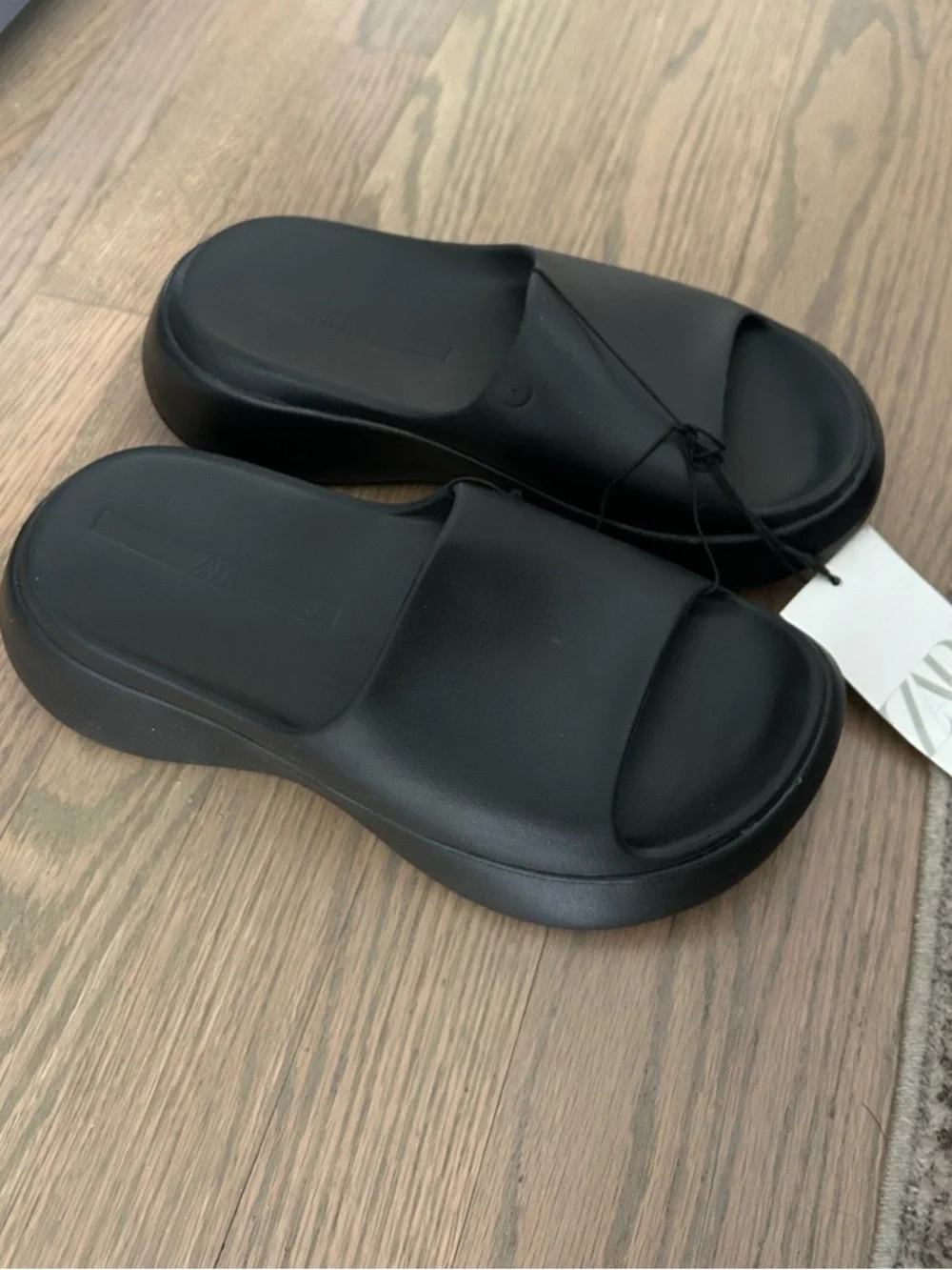 Zara Black Chunky Platform Slide Sandals - Picture 1 of 9